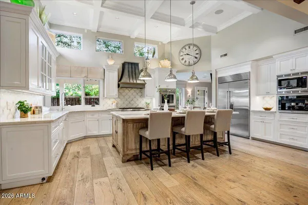 $3,375,000 | 150 East Wagon Wheel Drive, Phoenix, AZ 85020