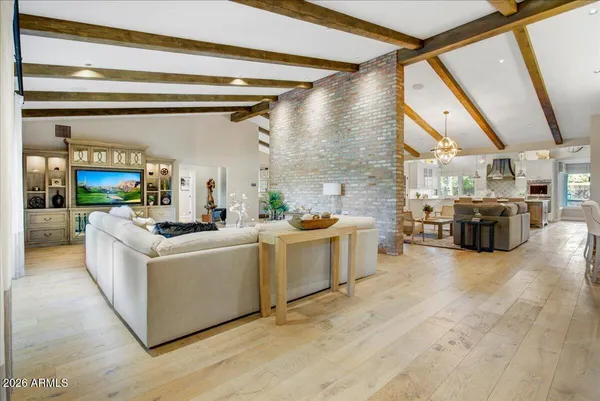 $3,375,000 | 150 East Wagon Wheel Drive, Phoenix, AZ 85020