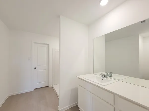 $1,800 | 15675 Plum Brk Drive, Conroe, TX 77303