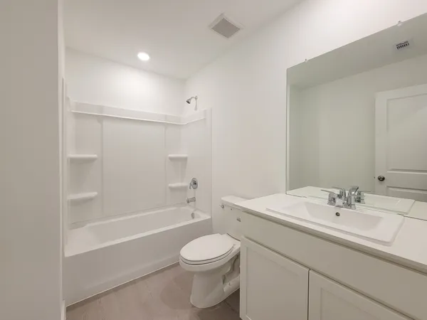 $1,800 | 15675 Plum Brk Drive, Conroe, TX 77303