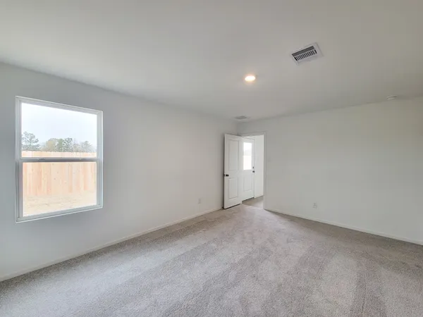 $1,800 | 15675 Plum Brk Drive, Conroe, TX 77303