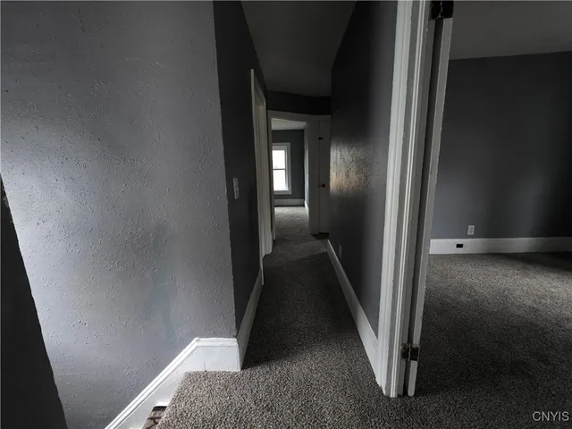 $1,600 | 137 West Schuyler Street, Oswego, NY 13126