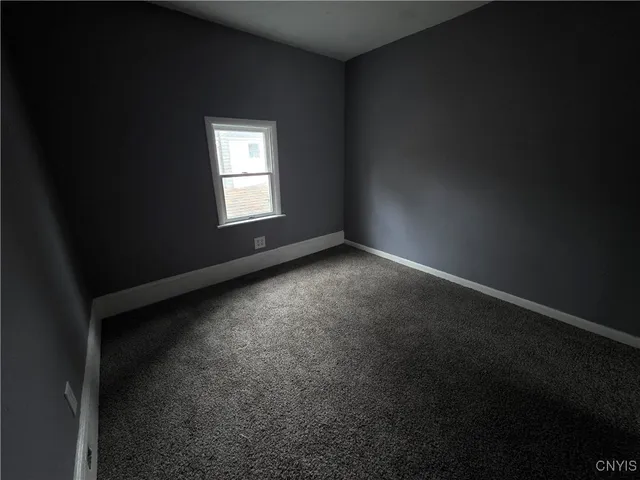 $1,600 | 137 West Schuyler Street, Oswego, NY 13126