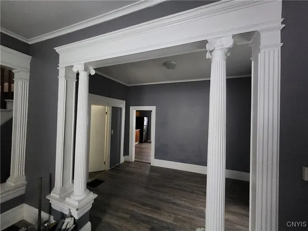 $1,600 | 137 West Schuyler Street, Oswego, NY 13126