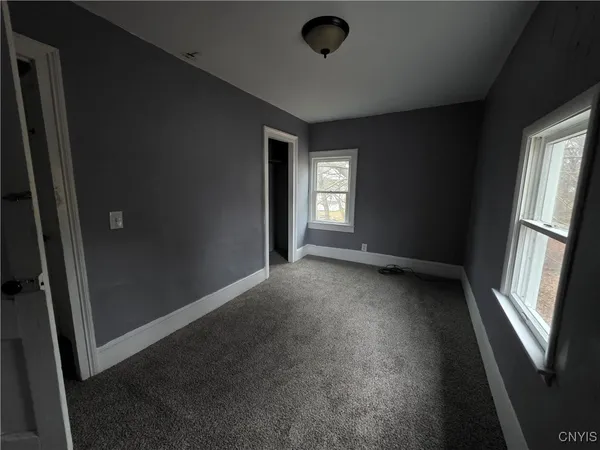 $1,600 | 137 West Schuyler Street, Oswego, NY 13126