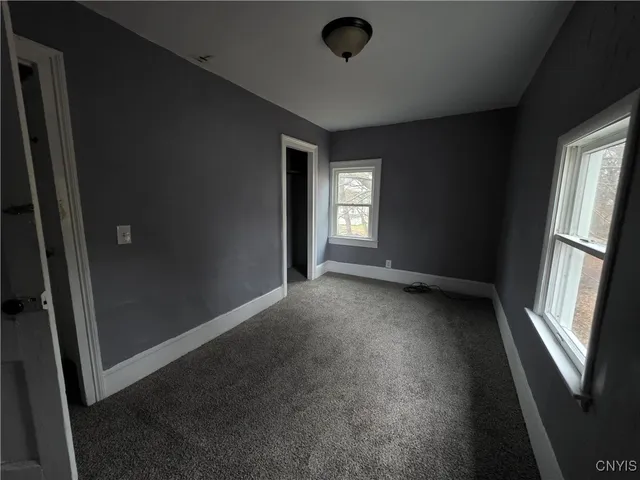 $1,600 | 137 West Schuyler Street, Oswego, NY 13126