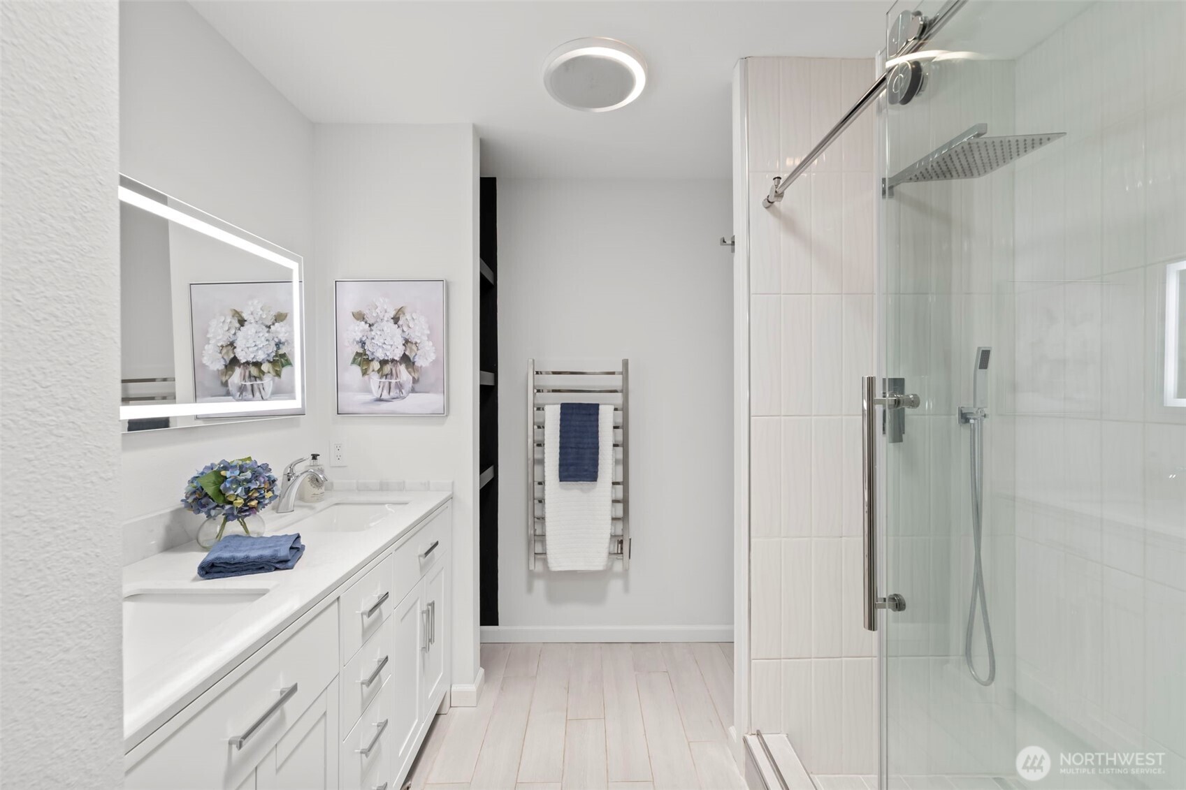 12170 Viewcrest Place Northeast Bainbridge Island, WA 98110 - Photo 16 of 37