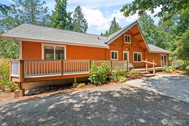 $899,999 | 12170 Viewcrest Place Northeast, Bainbridge Island, WA 98110