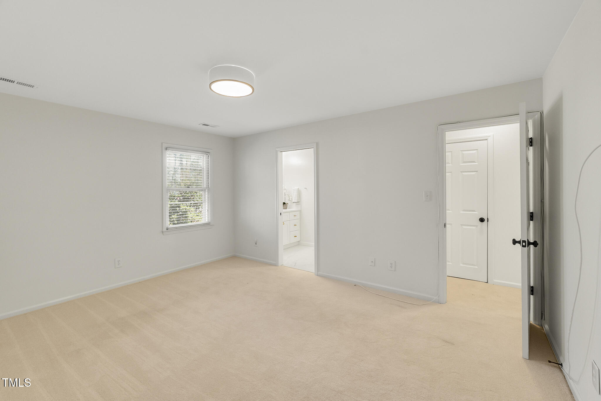 5638 Hamstead Crossing Raleigh, NC 27612 - Photo 23 of 41 29-P1257366