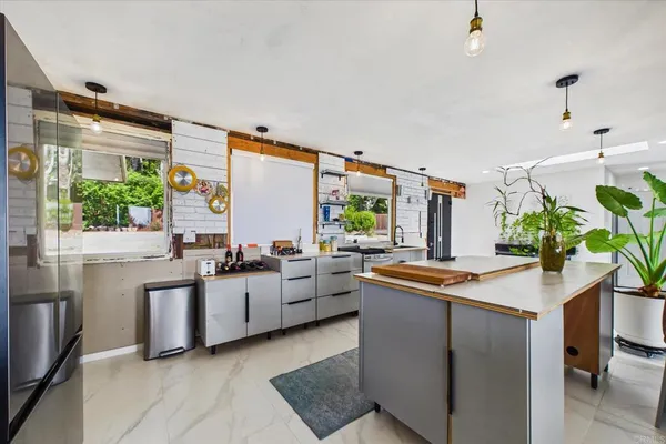 $1,050,000 | 800 Westgate Drive, Trinidad, CA 95570