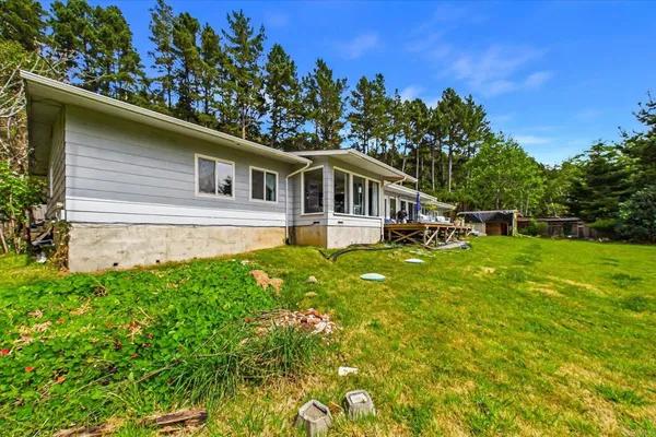 $1,050,000 | 800 Westgate Drive, Trinidad, CA 95570
