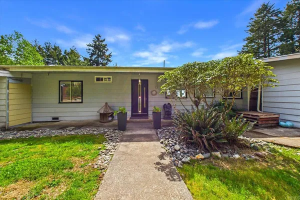 $1,050,000 | 800 Westgate Drive, Trinidad, CA 95570