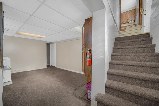 $249,000 | 248 Adelaide Place, Munster, IN 46321