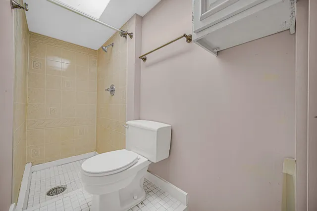 $249,000 | 248 Adelaide Place, Munster, IN 46321