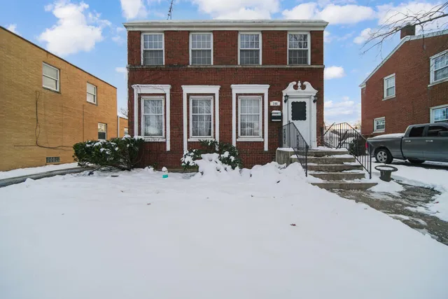 $249,000 | 248 Adelaide Place, Munster, IN 46321