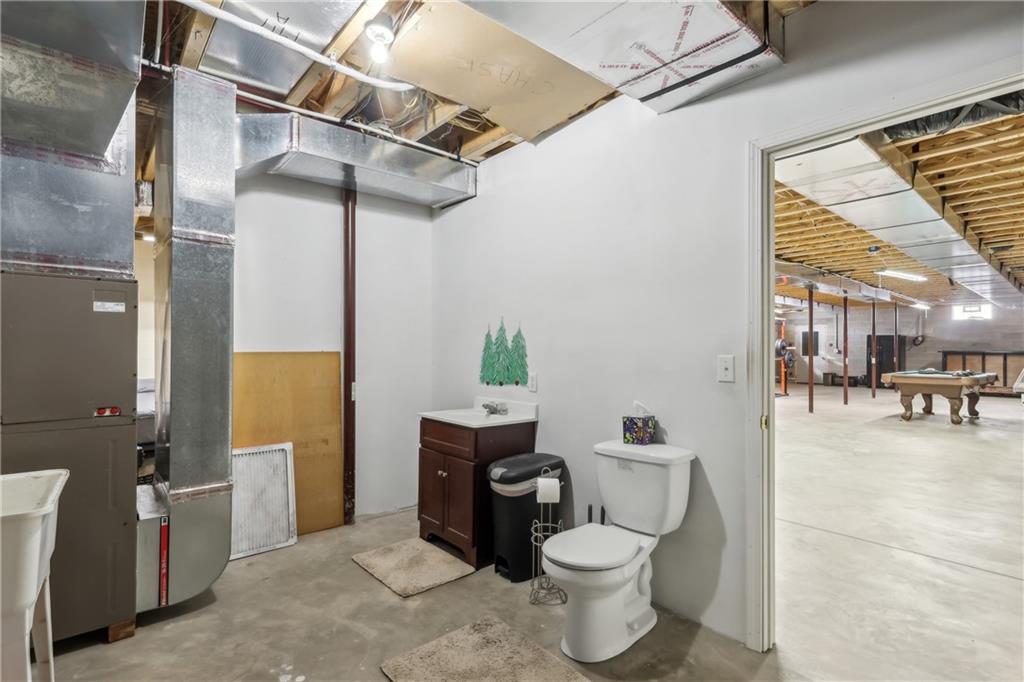 224 Toy Road Kittanning, PA 16201 - Photo 32 of 48 a bathroom with a toilet sink and shower