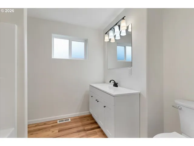 $649,900 | 4623 Northeast Sumner Street, Portland, OR 97218