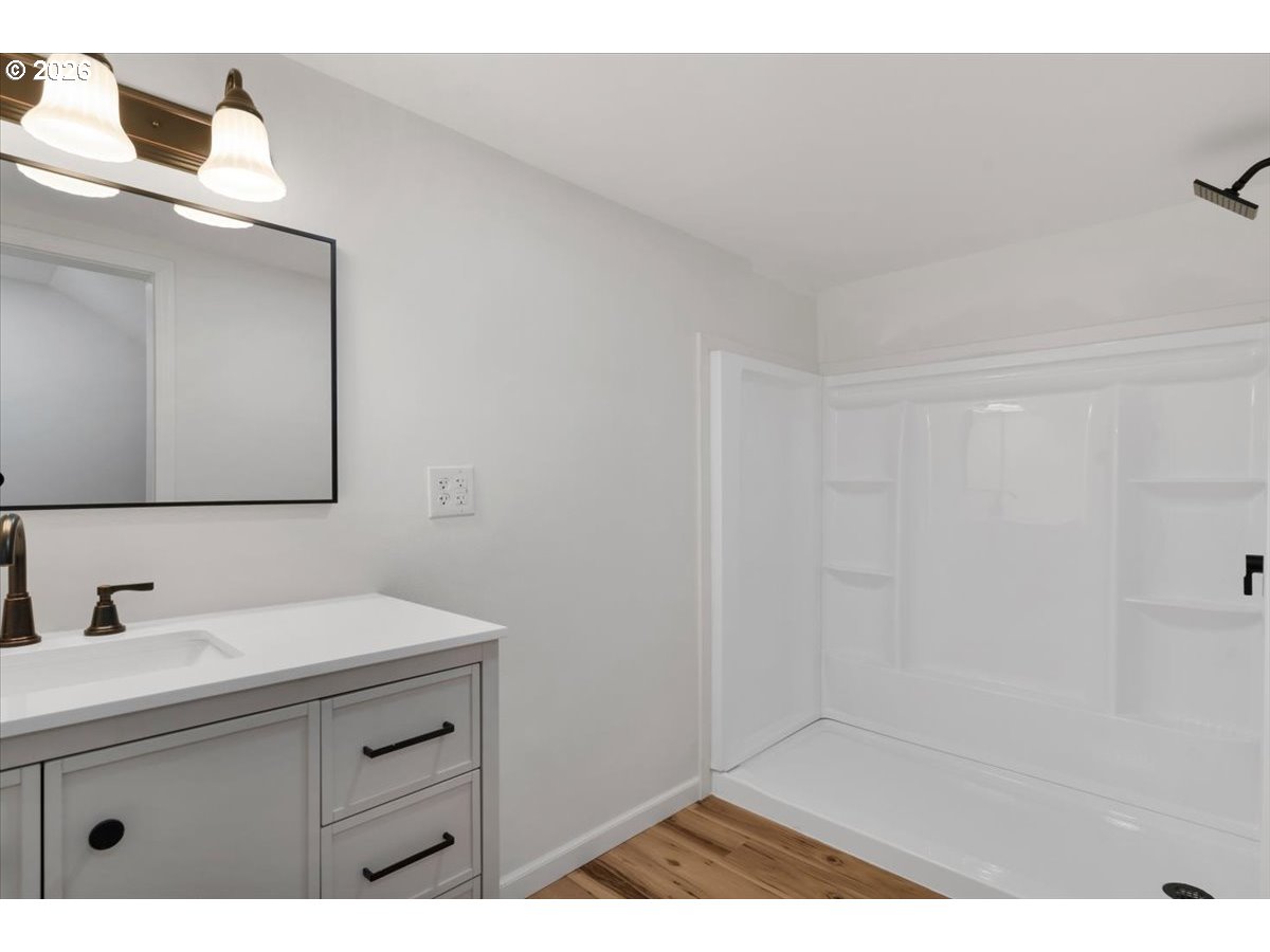 4623 Northeast Sumner Street Portland, OR 97218 - Photo 30 of 44