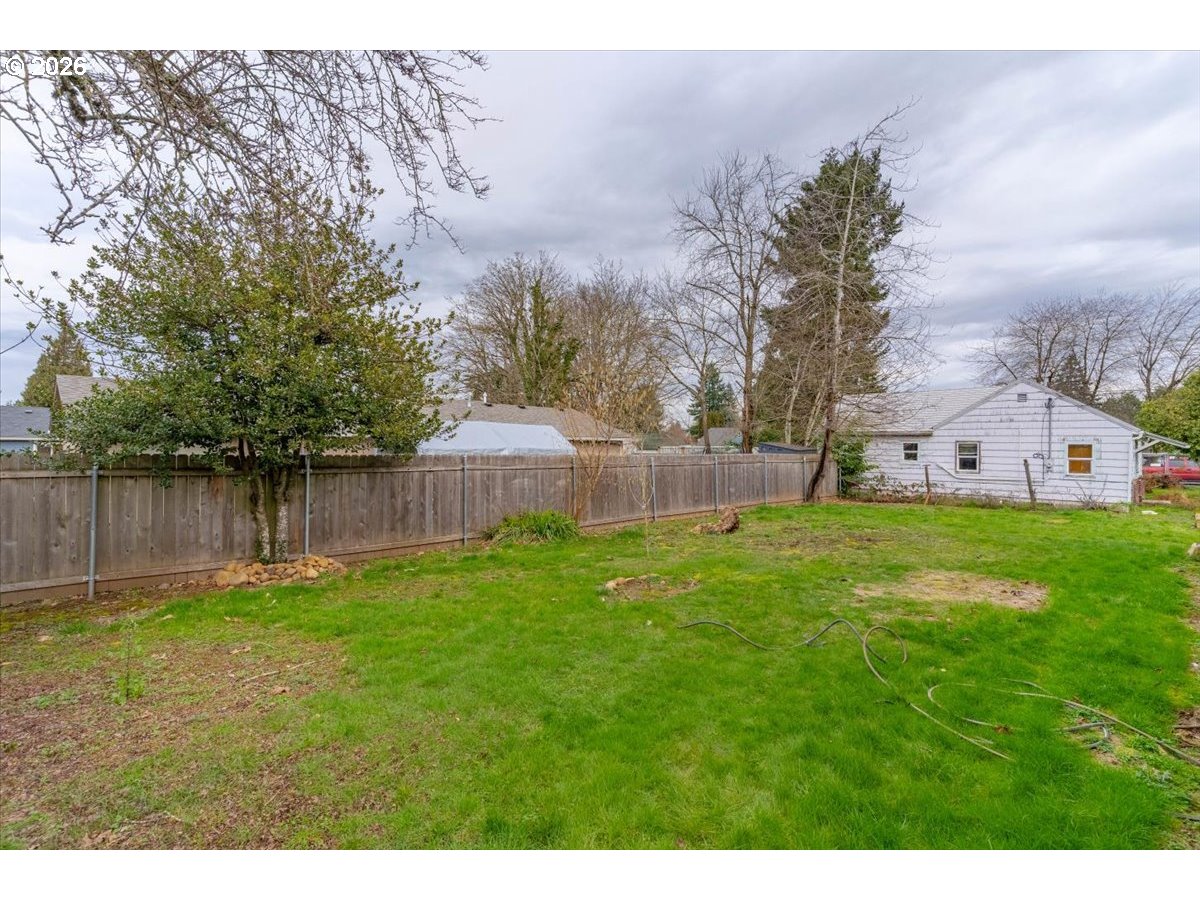 4623 Northeast Sumner Street Portland, OR 97218 - Photo 44 of 44