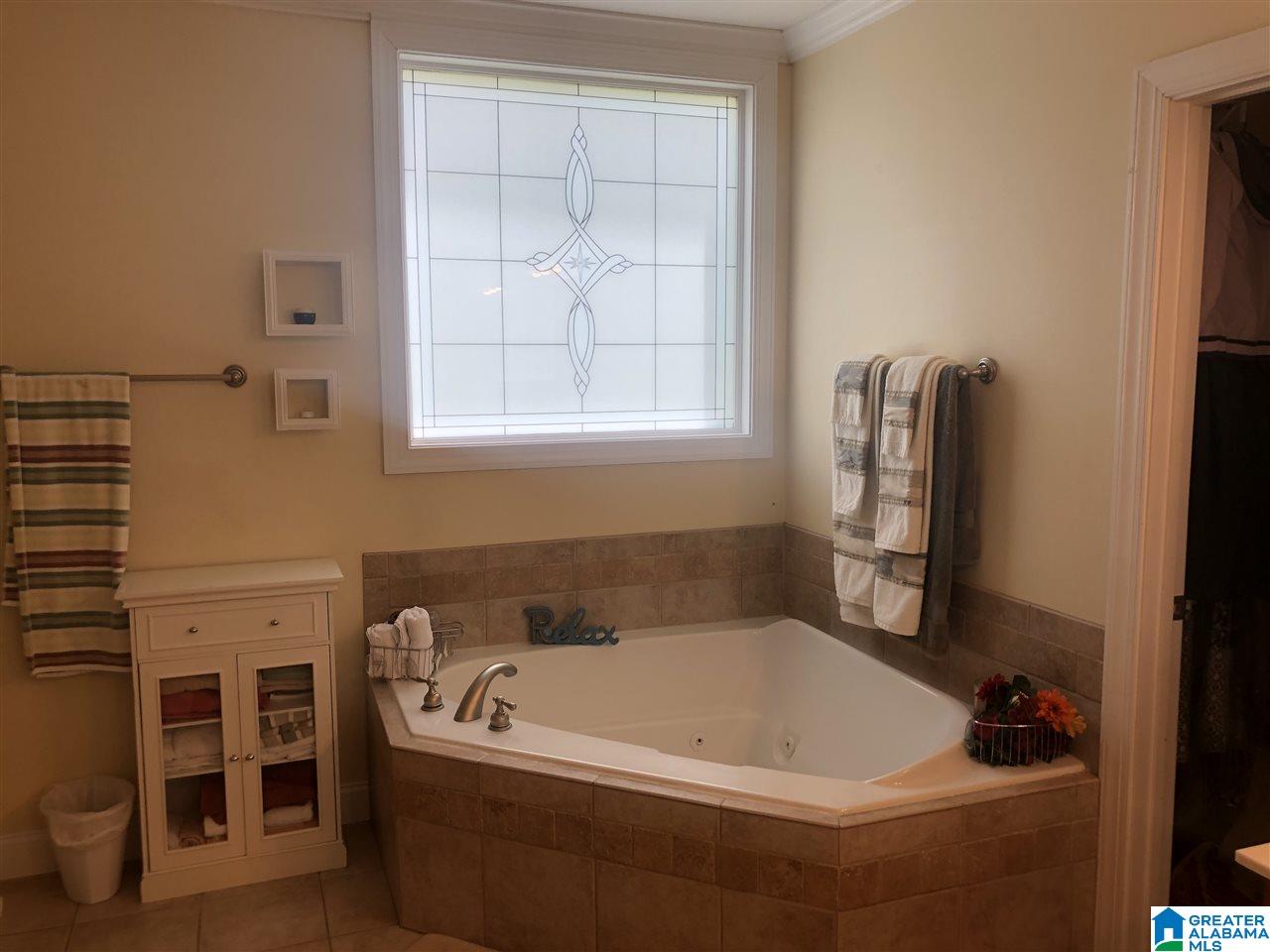 1104 Baltzell Gate Road Anniston, AL 36205 - Photo 20 of 48
