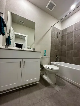 $2,800 | 3113 Moontide Lane, Houston, TX 77063