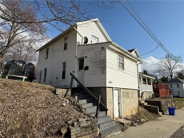 $52,999 | 633 Forrest Street, New Castle, PA 16101