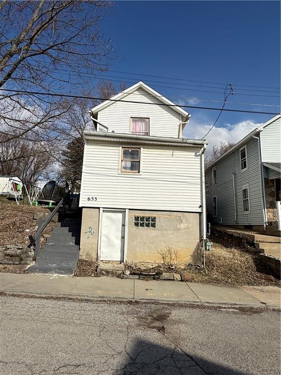 633 Forrest Street New Castle, PA 16101 - Photo 2 of 3