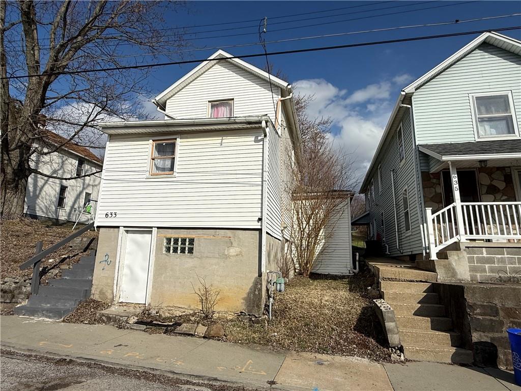 633 Forrest Street New Castle, PA 16101 - Photo 3 of 3