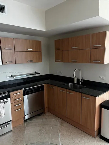 $4,600 | 350 South Miami Avenue, Unit 3302, Miami, FL 33130