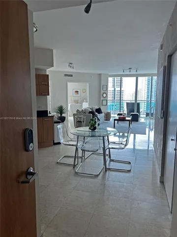 $4,600 | 350 South Miami Avenue, Unit 3302, Miami, FL 33130