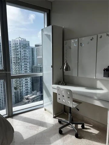 $4,600 | 350 South Miami Avenue, Unit 3302, Miami, FL 33130