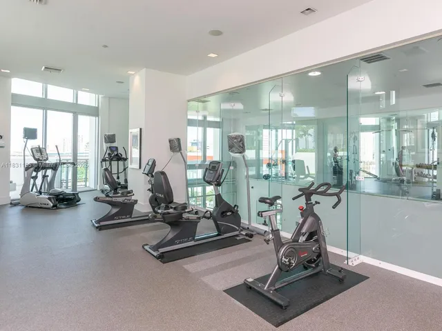 $4,600 | 350 South Miami Avenue, Unit 3302, Miami, FL 33130