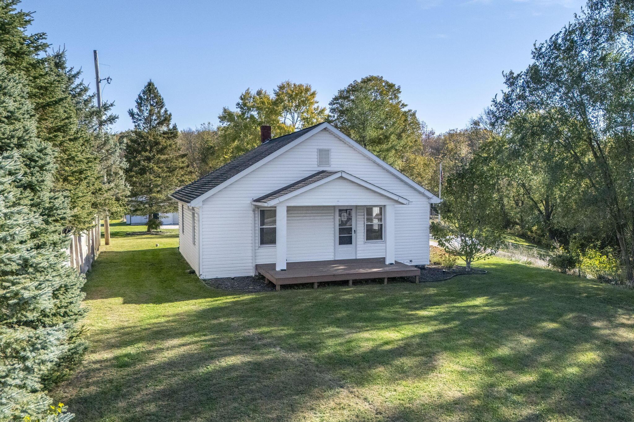 9520 Picway Road Lockbourne, OH 43137 - Photo 2 of 39 2025-10-28 9520 Picway Rd 06