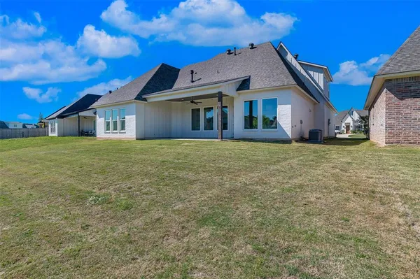 $474,438 | 81 Turtle Creek Drive, Benton, LA 71006