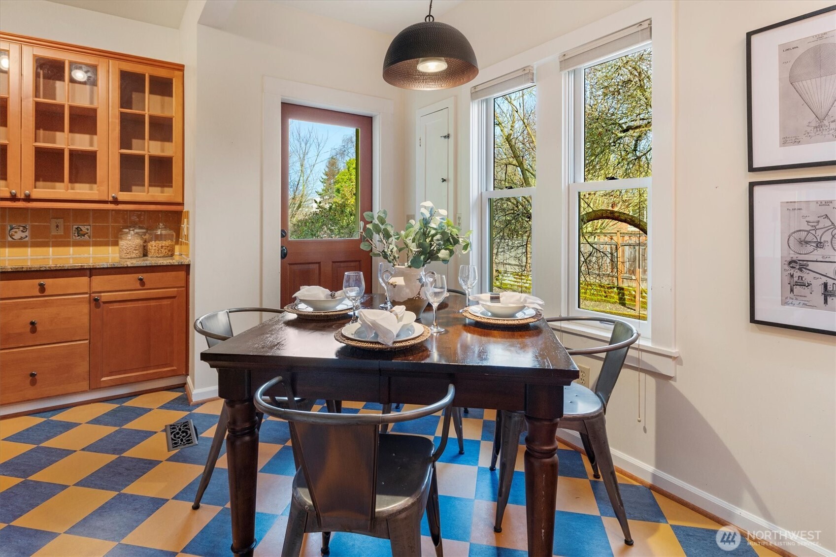 2310 North 65th Street Seattle, WA 98103 - Photo 5 of 34