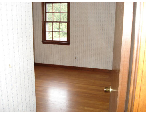 7 Colt Road Franklin, MA 02038 - Photo 6 of 6 Gallery Image 6