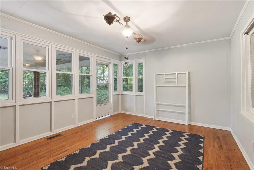1056 Cantering Road High Point, NC 27262 - Photo 29 of 33