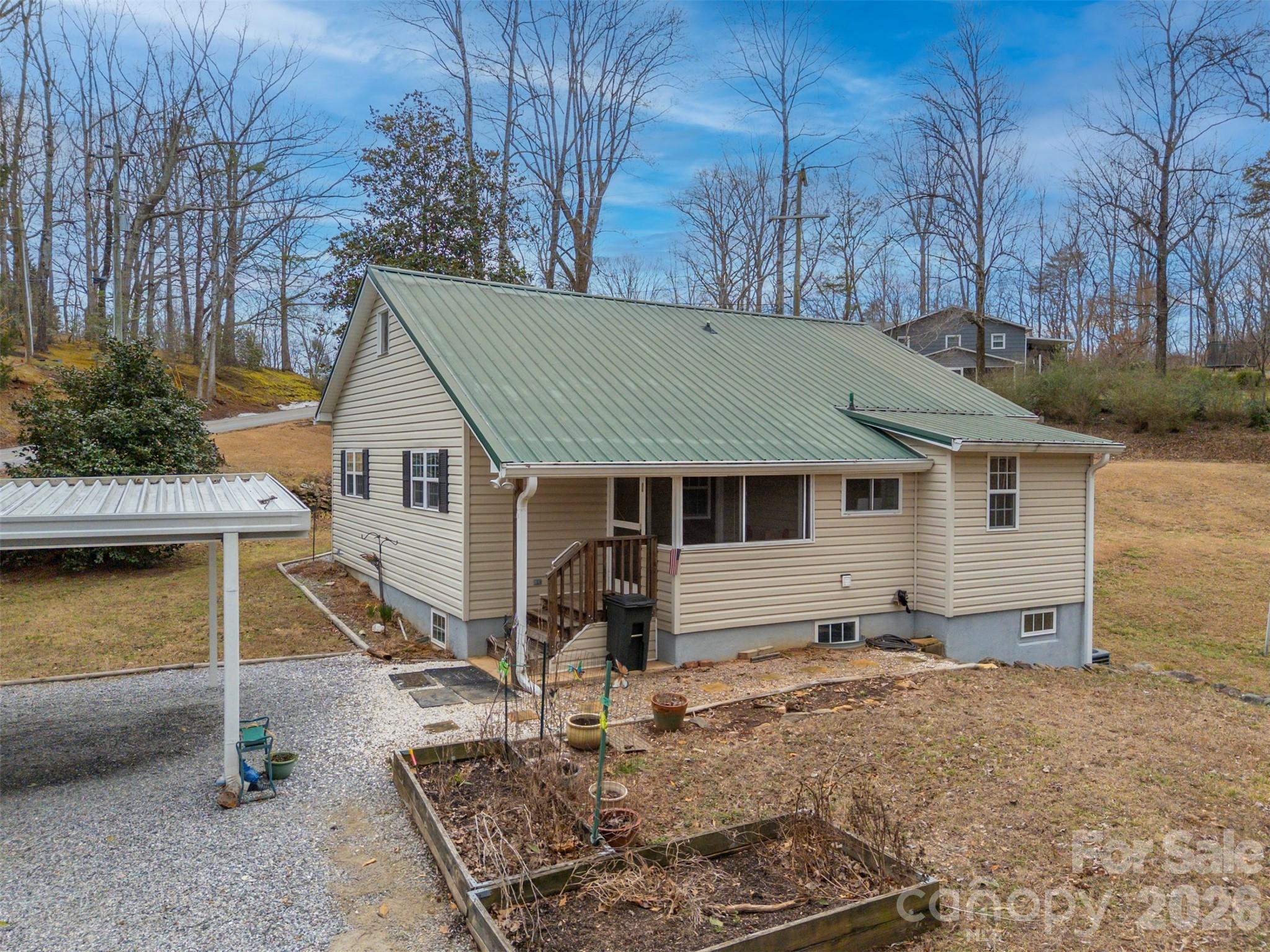 711 Thermal View Drive Tryon, NC 28782 - Photo 4 of 34
