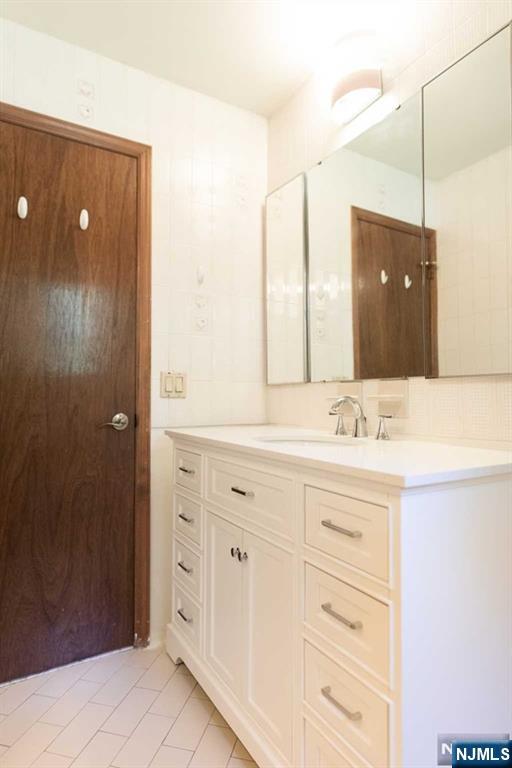 20 Michele Court Cresskill, NJ 07626 - Photo 18 of 36