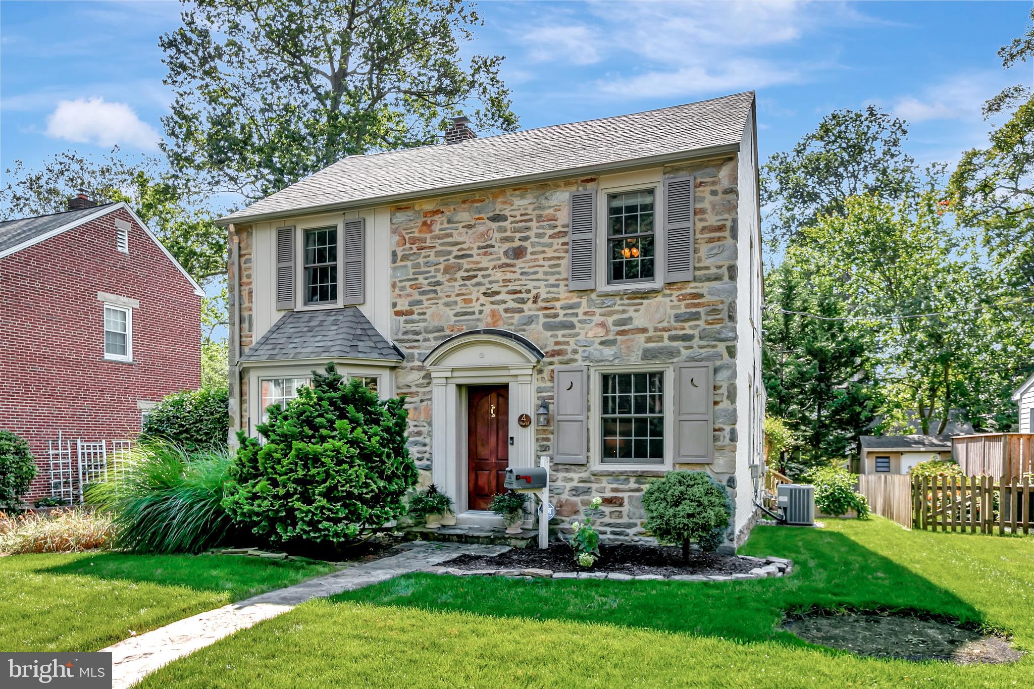 4 Hurst Road Wilmington, DE 19803 - Photo 2 of 32 Beautiful Stone Front