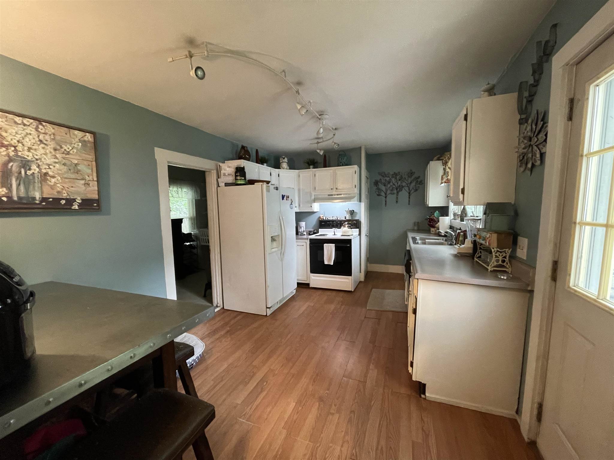123 Maple Street Rutland, VT 05701 - Photo 2 of 22 Gallery Image 2