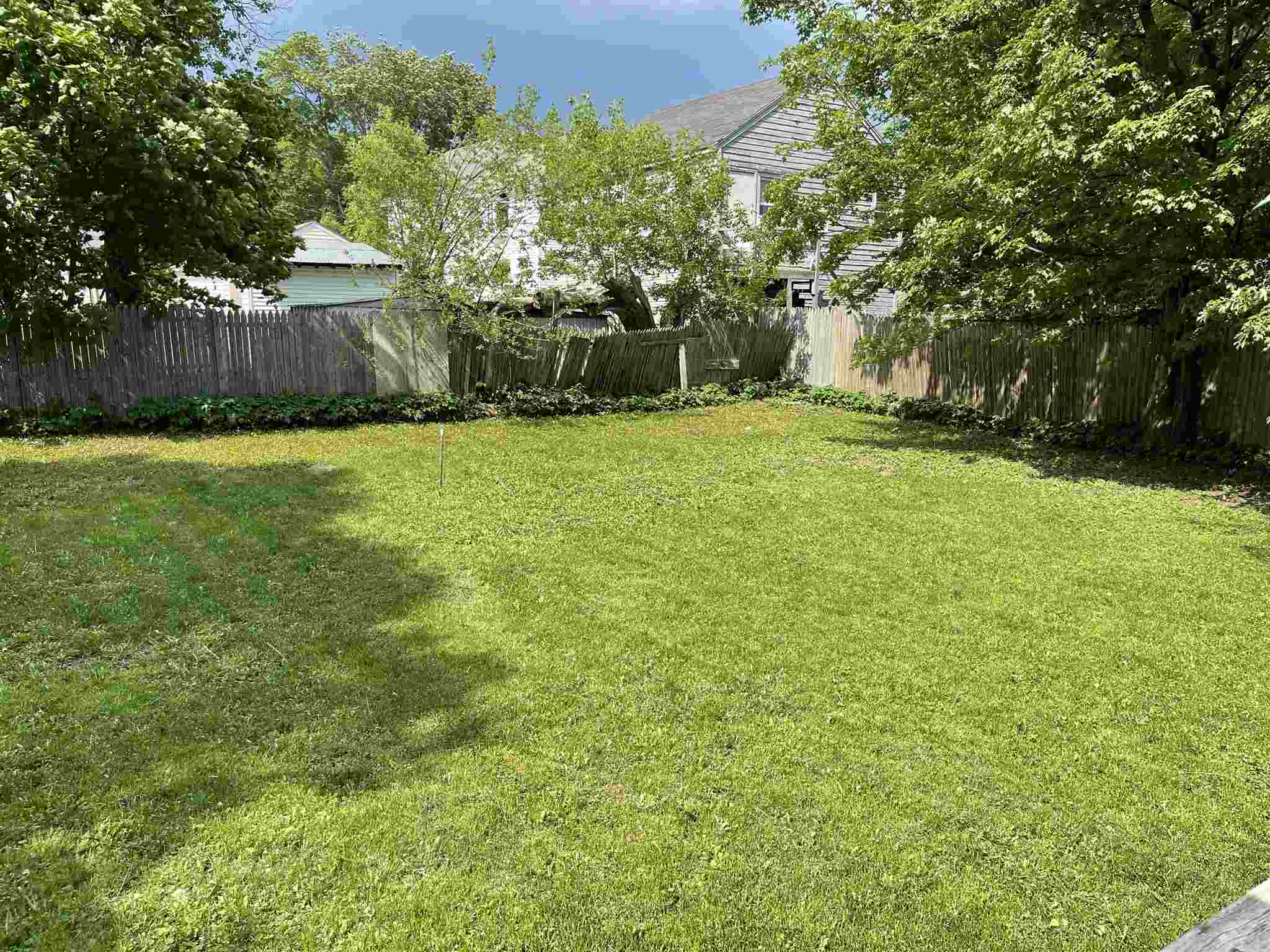 123 Maple Street Rutland, VT 05701 - Photo 22 of 22 Gallery Image 22