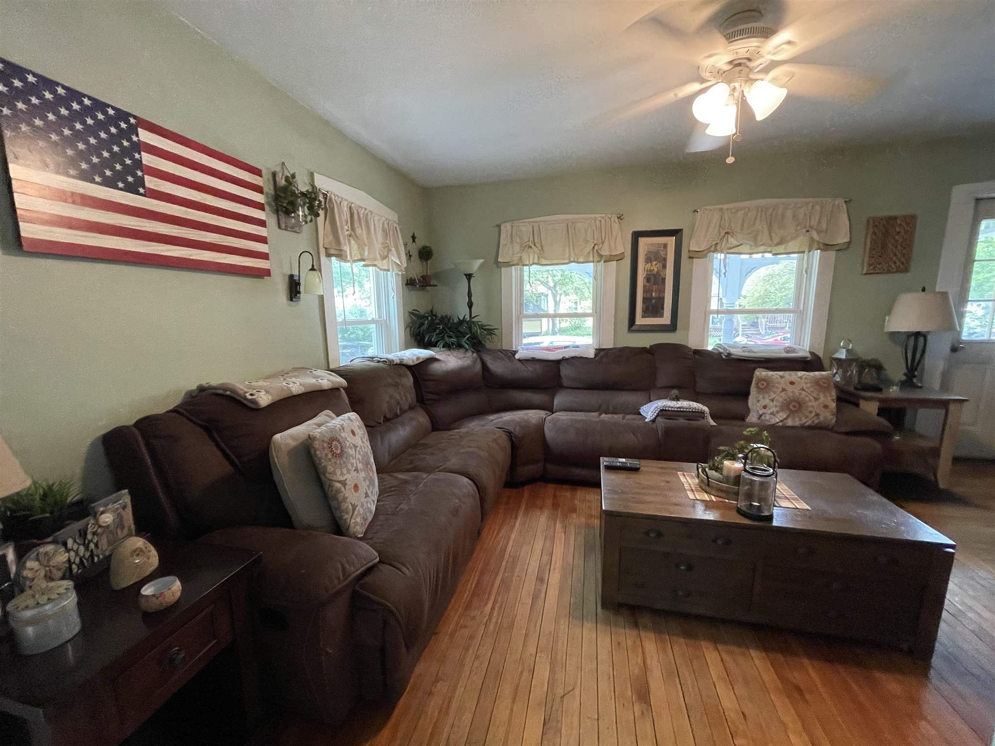 123 Maple Street Rutland, VT 05701 - Photo 8 of 22 Gallery Image 8
