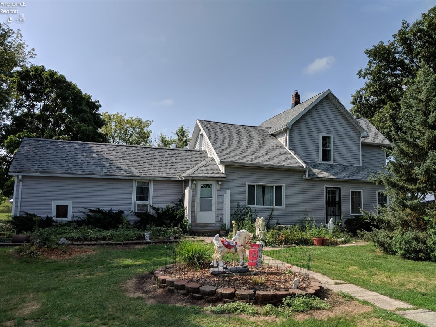 9530 State Rte 2 Oak Harbor, OH 43449 - Photo 2 of 11 Gallery Image 2