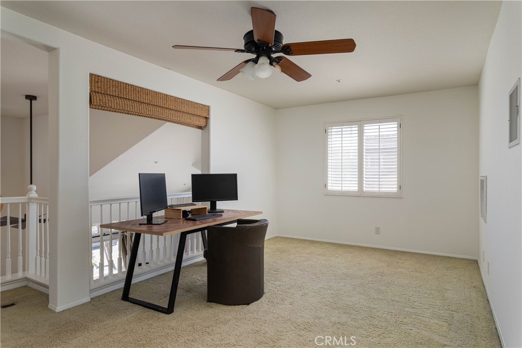 42 Chadron Circle Ladera Ranch, CA 92694 - Photo 15 of 27 a workspace with a window