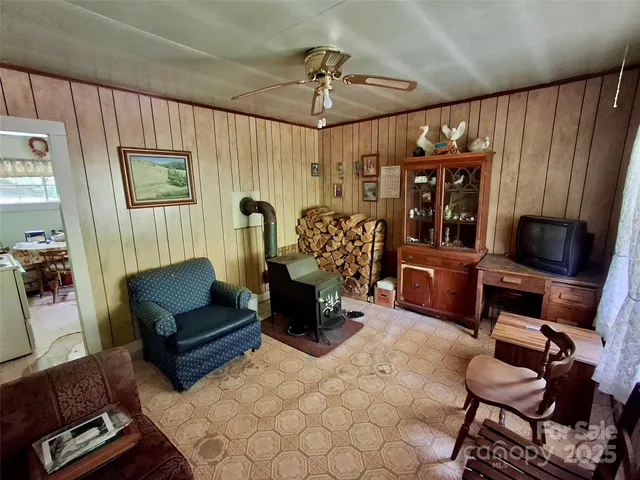 $299,000 | 2087 Henry Road, Sylva, NC 28779