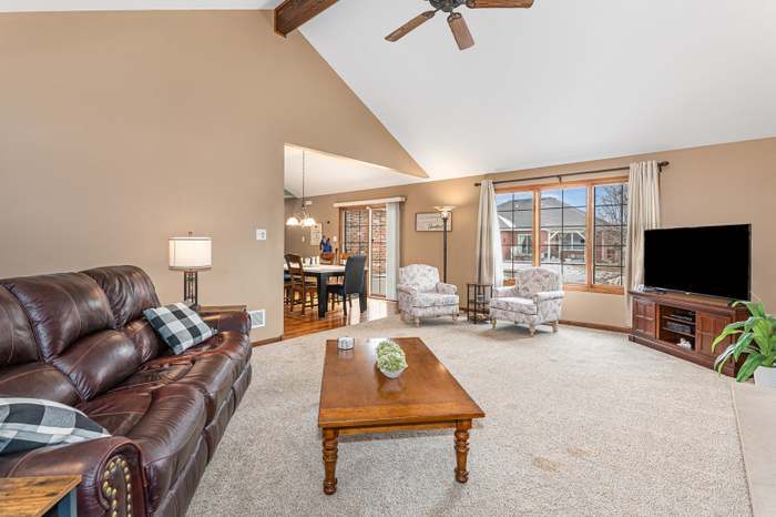 2884 Taylor Glen Drive New Lenox, IL 60451 - Photo 8 of 24