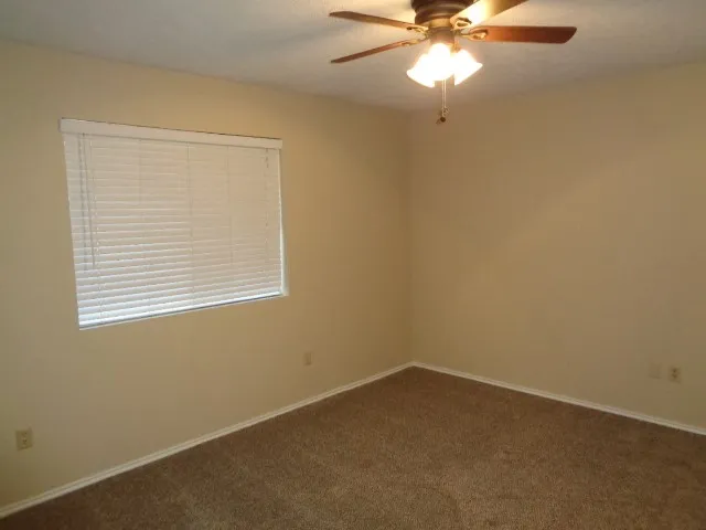 $1,700 | 709 Short Mill Run, Conroe, TX 77316