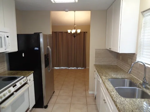 $1,700 | 709 Short Mill Run, Conroe, TX 77316