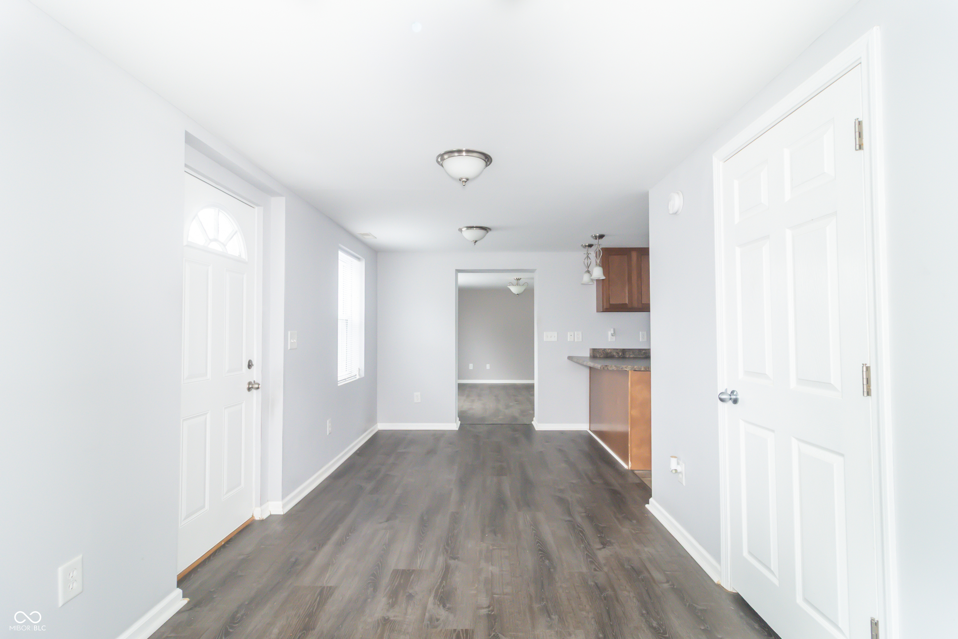 5470 South Main Street Fountaintown, IN 46130 - Photo 3 of 32